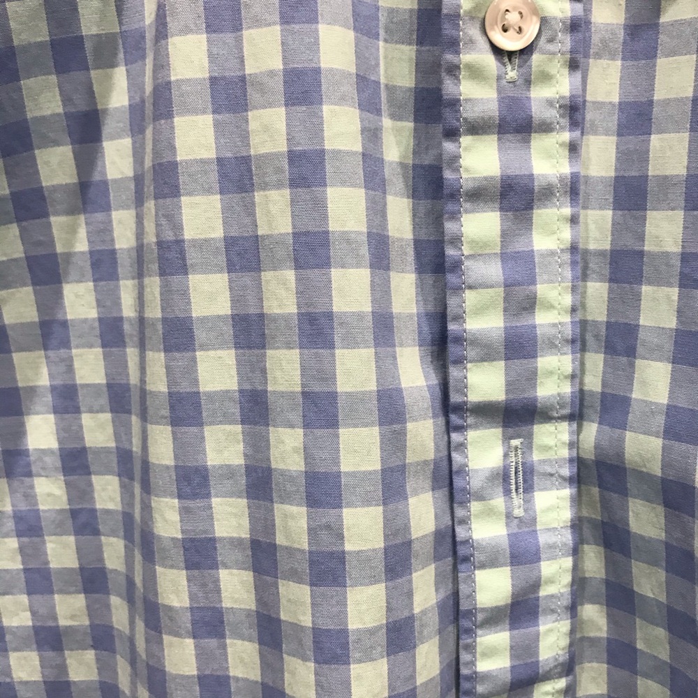 Men’s Old Navy Slim-Fit Button-Up Shirt - Size  M - Picture 3 of 3